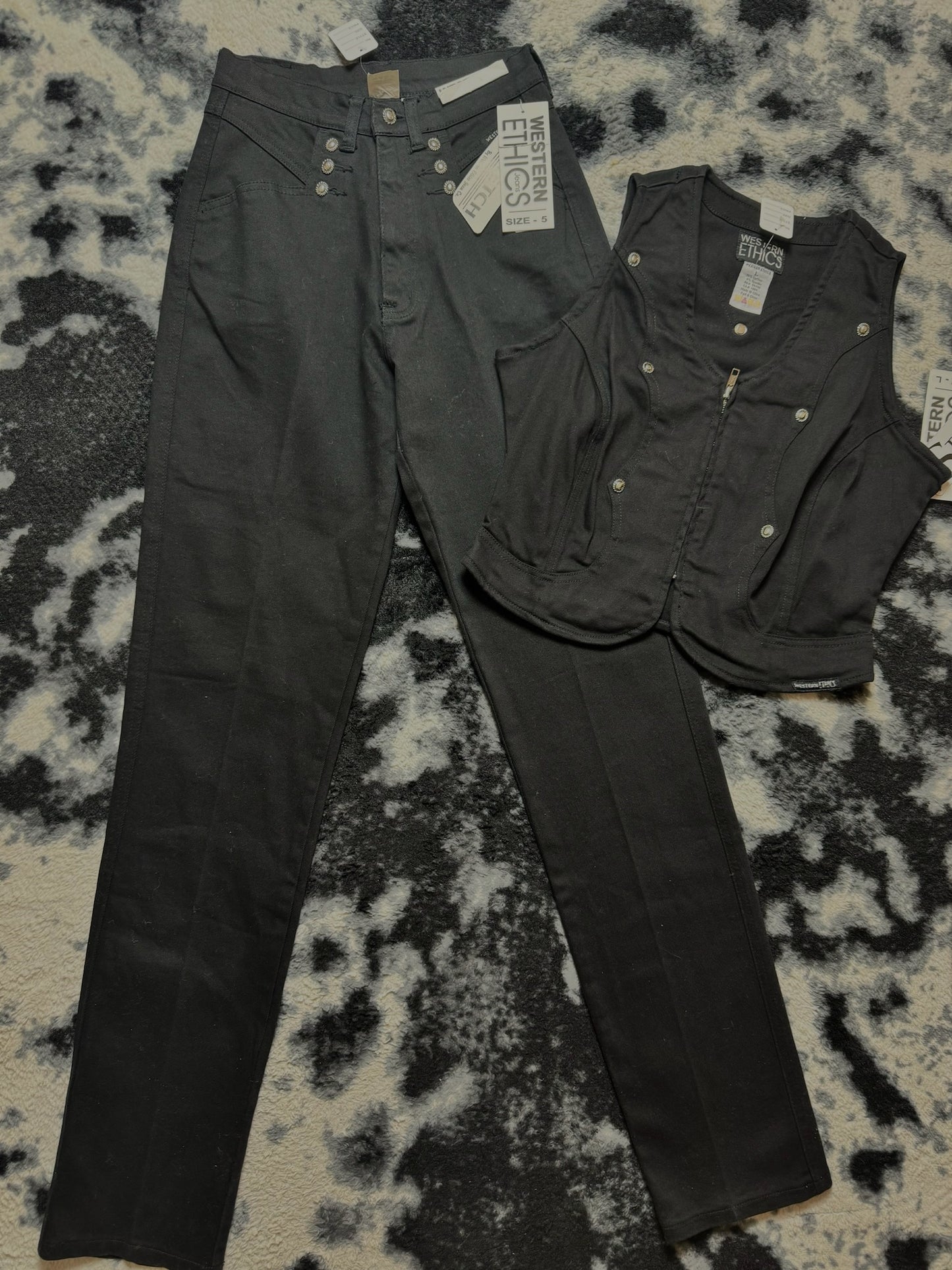 Western Ethics Black Concho Vest & Bareback Jeans Set New With Tags